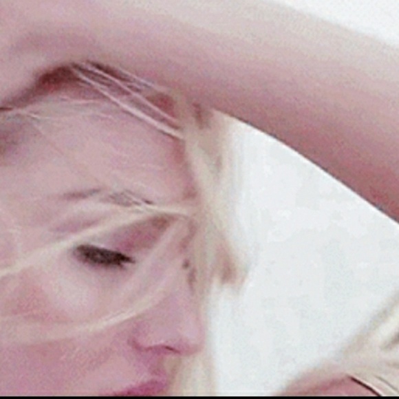 Meet your posher - Picture 4 of 4